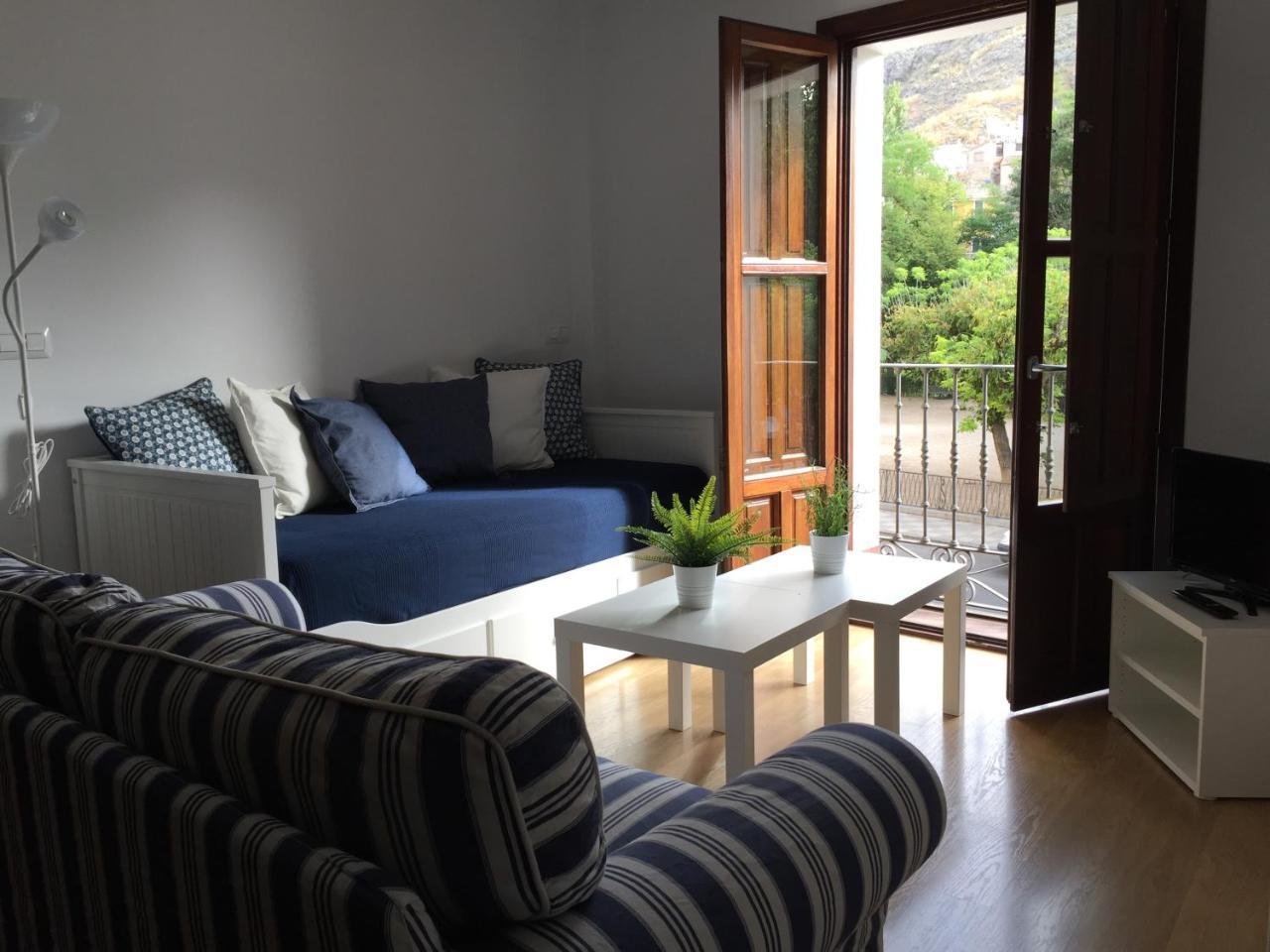 Apartamentos Viejo Continente Cuenca  Zewnętrze zdjęcie